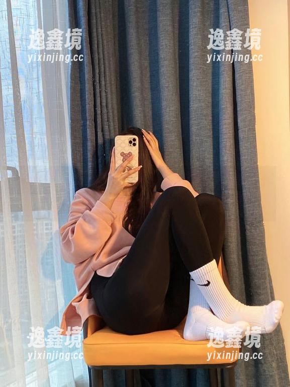 微密圈 - 赌一把，July芝岚的高清校服作品会让我心痒痒！