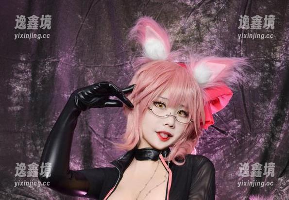 图包疯了吗？KaYa萱和她的EnterpriseMaid狂野写真