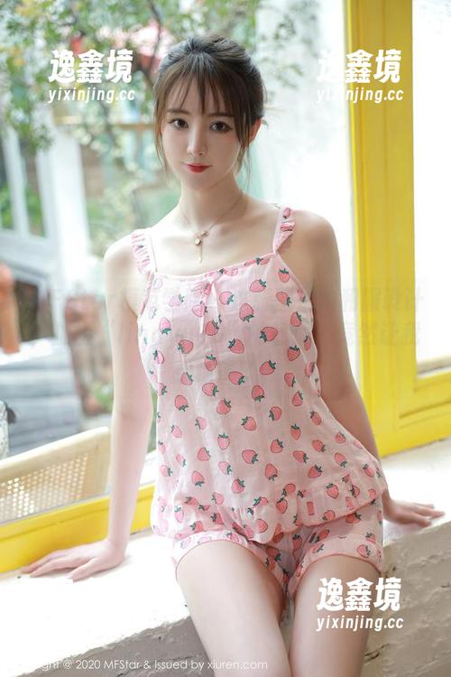 MFStar模范学院-lingyu69 MFStar模范学院 - 这张图片的和服设计,加上“lingyu69”的气质,竟然让我想喝茶了。