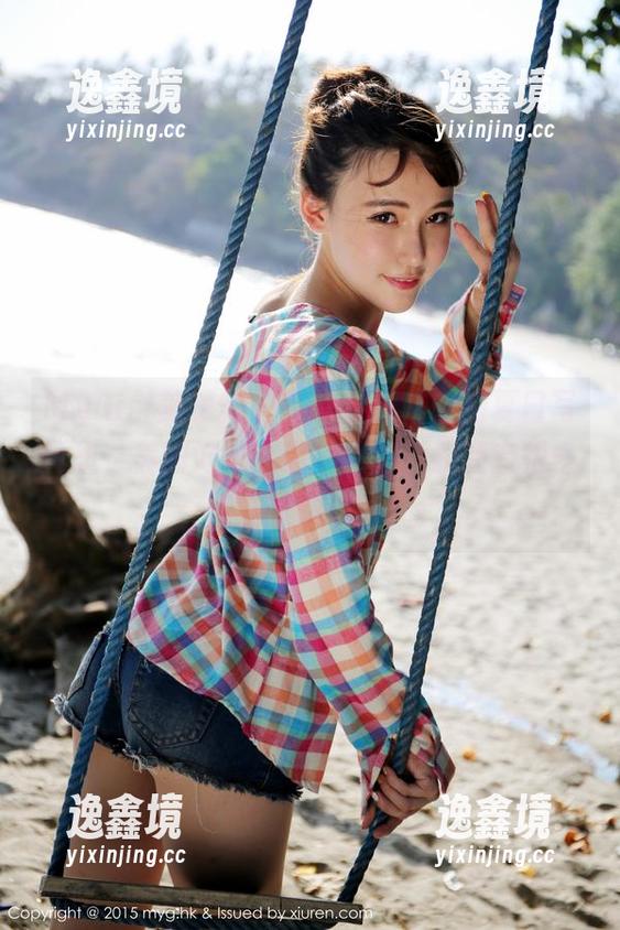 MyGirl美媛馆 - 在软软爱吃肉的夏日写真里，美图好像在说‘别跑，我还有很多话要跟你说’！