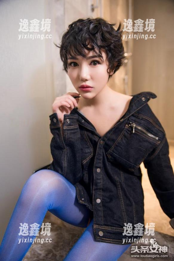 TouTiao头条女神 - 申美嫣的壁纸合集——浴室里的那点儿小确幸