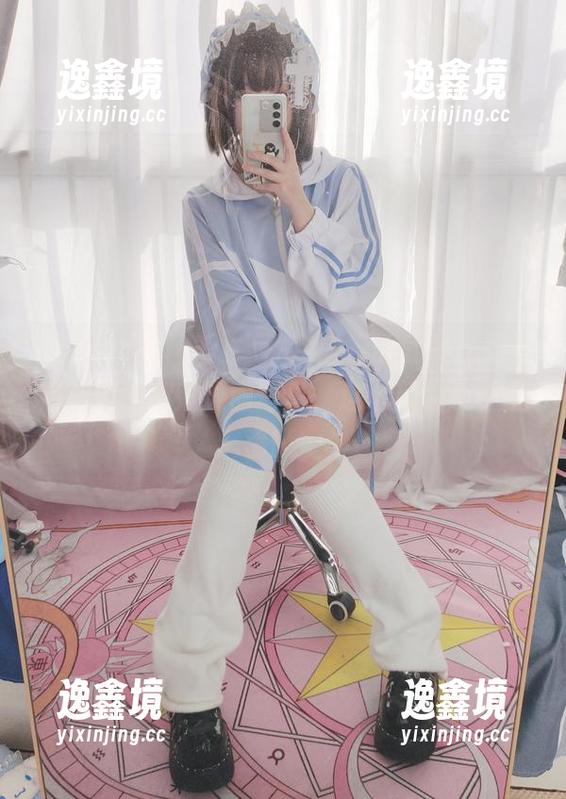 asagiriai(爱ちゃん)盛行的武器：蔚蓝档案里的伊落玛丽写真，这个颜色谈不上清晰…