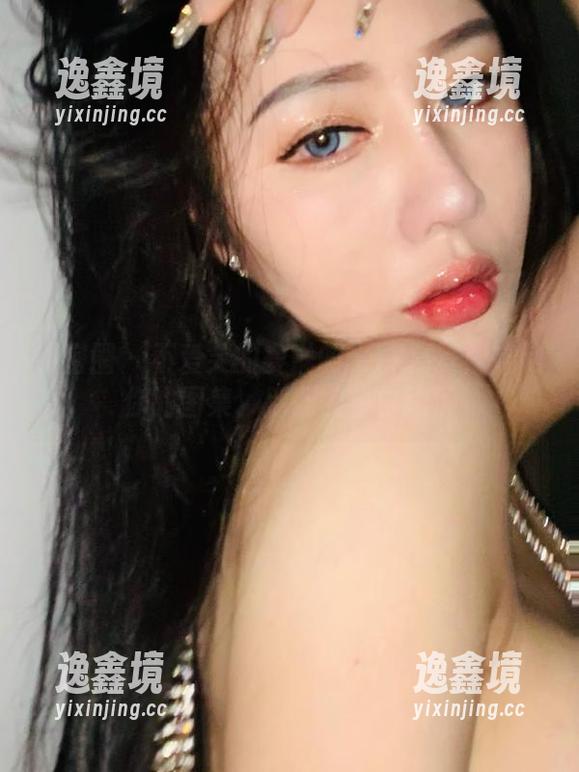 微密圈 - 不爱笑的赛琳的5.17嘉宾：定制你的图集，别让欲望白跑了