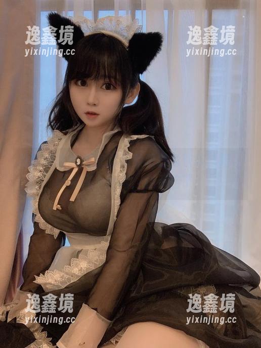 依依超级懒 私拍瞧瞧这依依超级懒和白兔软软,喏,给我搭个小窝,我不走了!