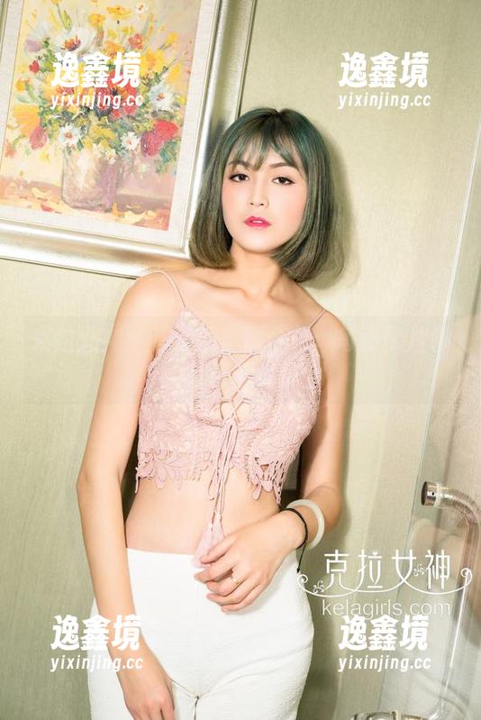 克拉女神 - 周迪的透明合集：每张照片都有点小心机