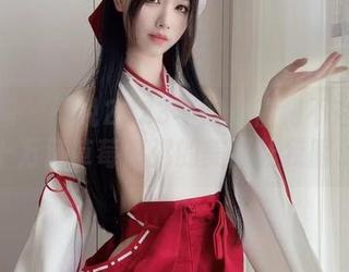 微密圈 - 谁说2023年舰长福利不在线？十万口草莓粥粥的美图让我服了