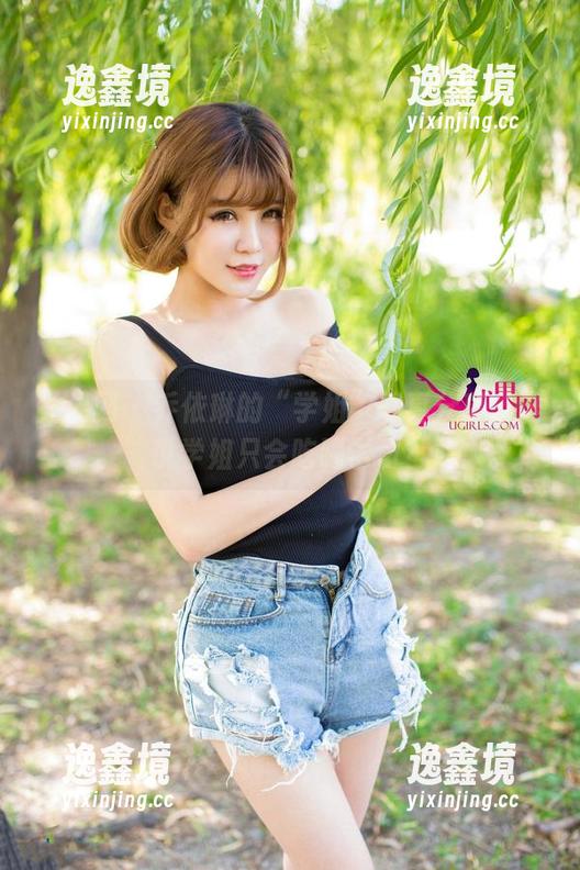 尤果网 - 乔依琳的“学姐”写真分享：谁说学姐只会吃喝学习？