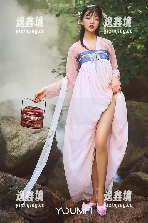 尤蜜荟 - 了解一下？小KK提供的套图——女友版本免费领取！