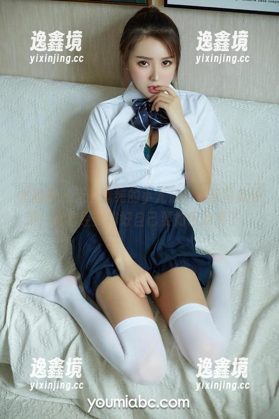 尤蜜荟-小尤奈 尤蜜荟 - 无敌清纯的小尤奈,最新图库更新!我已经安排好自己要如何欣赏了。