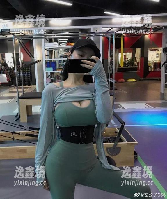 微密圈 - 不只是外表，左公子666的少女私拍图集想说的更多