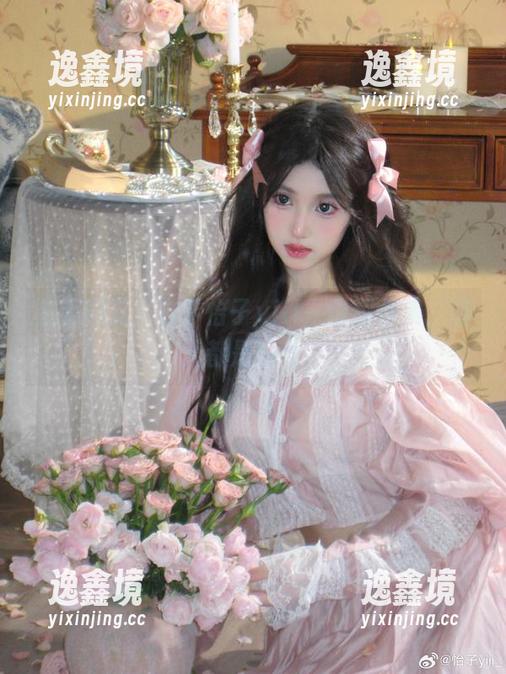 怡子yiii 左手樱花,右手怡子yiii,图包合集,满天都是问号。
