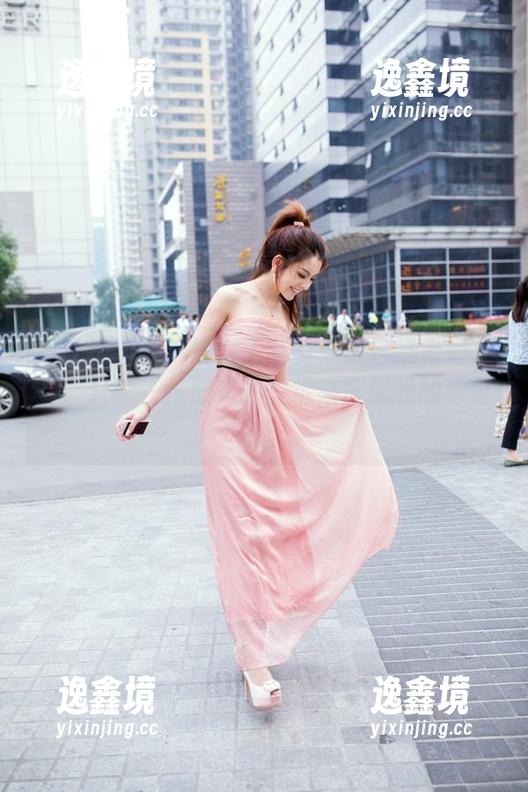 推女郎 - 夏婉婉女王写真：我已准备好加冕，只缺一张漂亮的壁纸来匹配我的身份了。