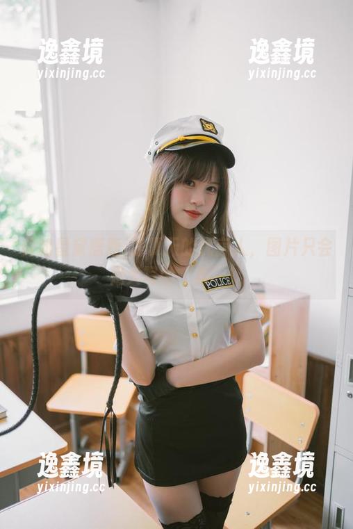 假如星黛鹿鹿i是夏天的代言人，图片只会是大写的‘美’！
