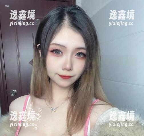 末夜787 末夜787的睡衣照,分享原图让大家一起欣赏这份独特的舒适美。