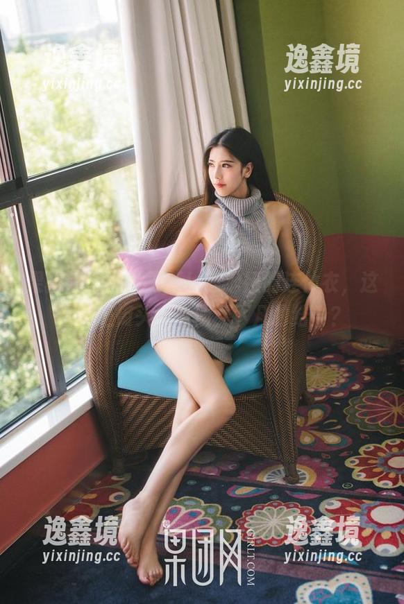 果团网 - 图片更新！陈迪娅的连体衣，这不就是街头风与仙女下凡的结合？