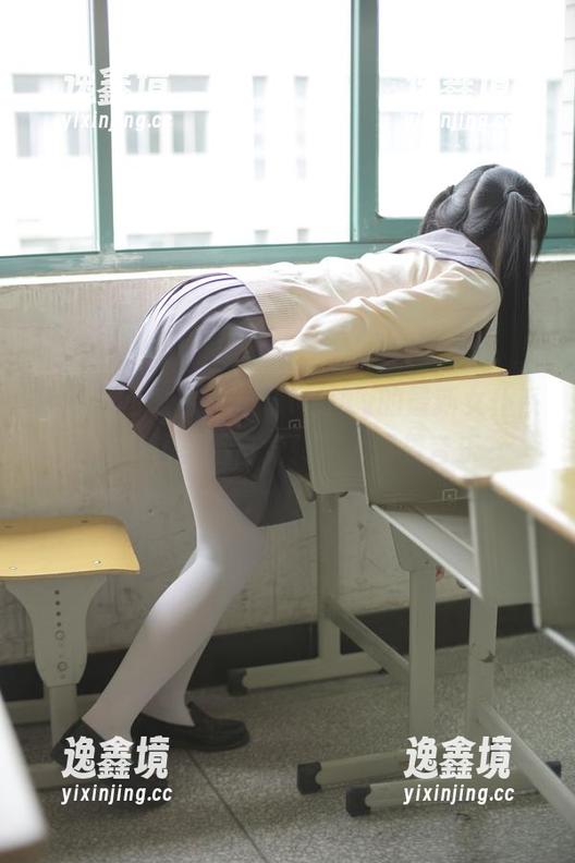 森萝财团 - 看小奶糕Milky的最新女仆系列，脑海里不自觉转起了背景音乐～
