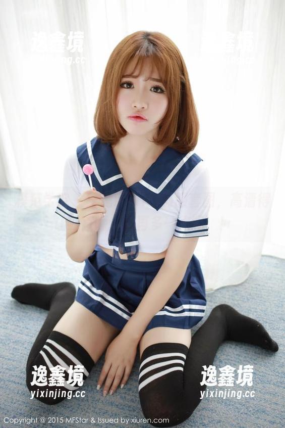 模范学院 - 玉兔miki的制服套图，高清得让我直呼‘能再多一点吗’！