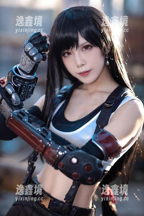 水淼aqua的制服，给原图上了几道调料，轰动了我的审美！
