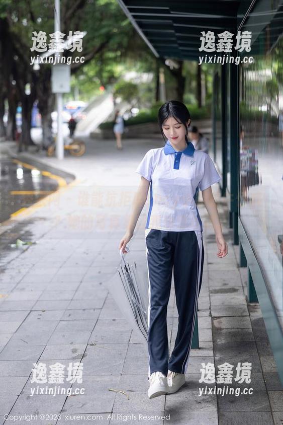 秀人网-Nancy小姿 秀人网 - 谁能抗拒Nancy小姿的牛仔裤?她的写真集让我也想试试。