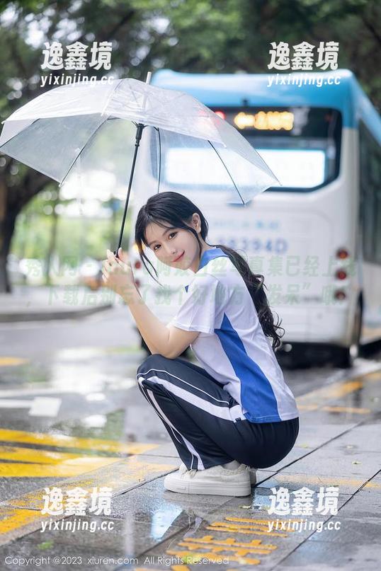 秀人网-laura阿姣 秀人网 - laura阿姣白丝写真集已经上线,下载后别忘了找个好地方“发呆”哦!