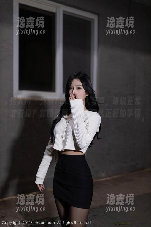 秀人网-外科TEL 秀人网 - 外科TEL的双人写真,谁说正常才有趣?套图里藏了点不那么正经的事情哦~