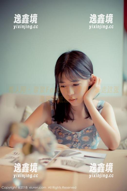 秀人网 - 奈奈Fox的白丝梦想：拿走这张高清壁纸没问题！