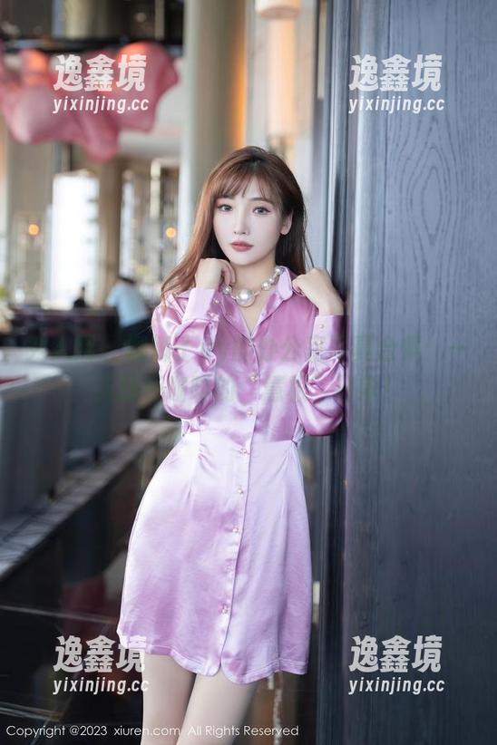 秀人网 - 娜娜子yy的办公室写真合集：一天四杯咖啡的“慧根”日常！