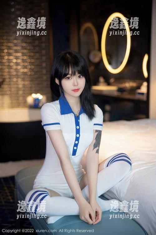 秀人网 - 私拍达人徐莉芝Botty：原图里的肉丝哲学，谁能懂？