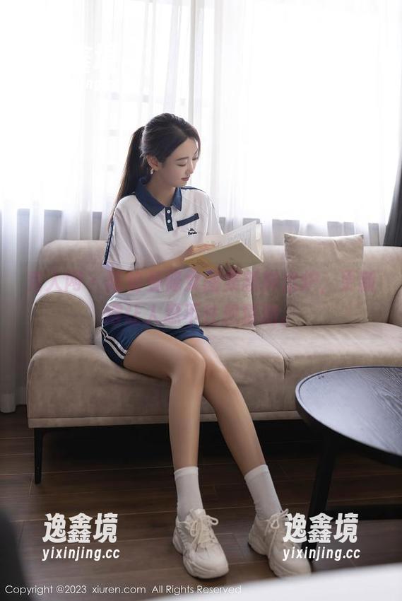 秀人网-陈怡曼 秀人网 - 陈怡曼修女图集新鲜出炉,更新得让人忍不住想猜测。