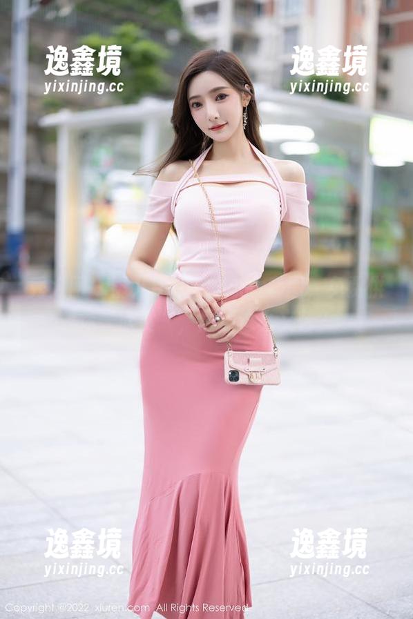 秀人网 - 雨儿baby的少女套图，免费供你“欣赏”，居然这么文艺？