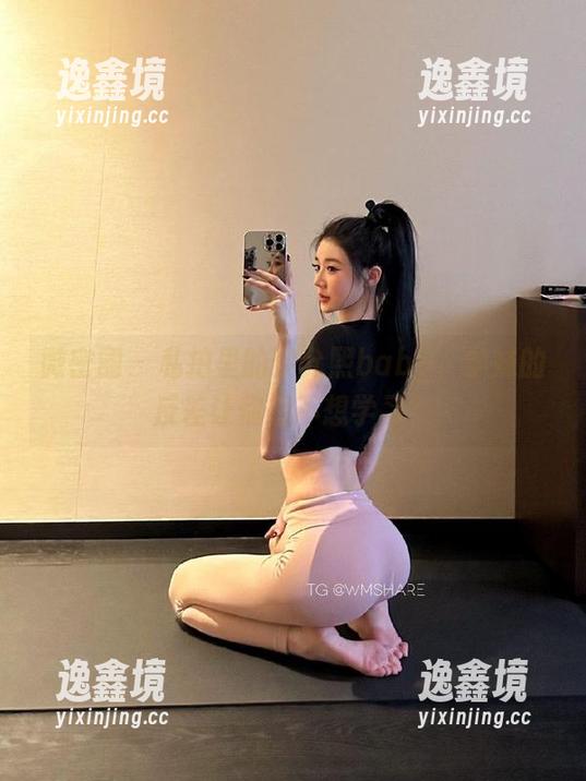 黎允熙baby 微密圈 - 私拍里的黎允熙baby,学妹的反差让你想不想学习?