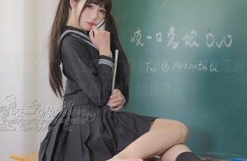 鹿晗高歌“兔子舞”，没想到“黏黏团子兔”把我带进了“高清写真连衣裙”的怪圈！